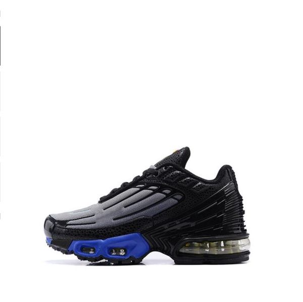 plus 3 3 running shoes boy girls graphy pack triple white black hyper og classic neon kids trainers sports sneakers multi swooshes944
plus 3 3 running shoes boy girls graphy pack triple white black hyper og classic neon kids trainers sports sneakers multi swooshes944