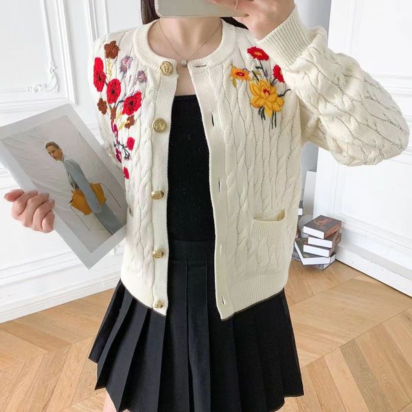 sweater designer women sweaters knitted coat long sleeve loose high-end embroidery coats fashion clothing womens cardigan top, White;black