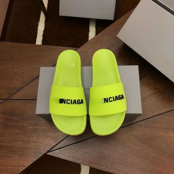 slippers men and women pairs rubber ins super fire lovers letter candy color thick bottom fashion all-match wear a word slippers, Black
slippers men and women pairs rubber ins super fire lovers letter candy color thick bottom fashion all-match wear a word slippers, Black
