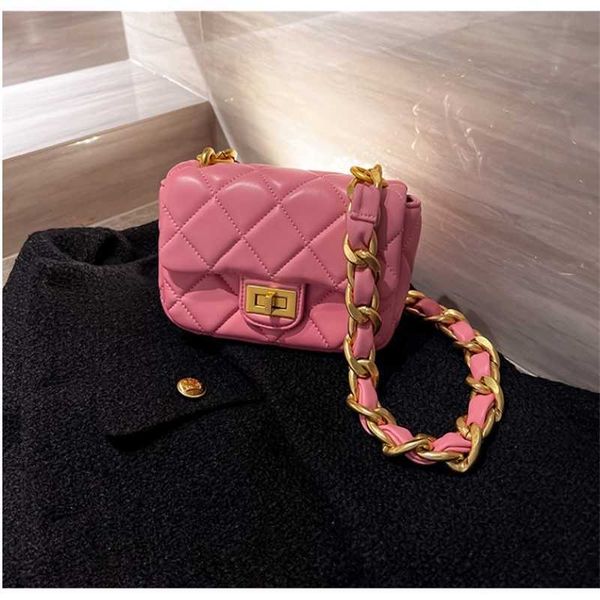 cute designer diamond lattice flap bucket messenger bags women candy color shoulder bag mini handbags female totes hobos
cute designer diamond lattice flap bucket messenger bags women candy color shoulder bag mini handbags female totes hobos