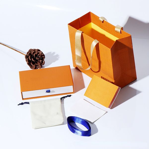 original packaging box boxes gift box dust bag ribbon without string jewelry set box for necklace ring bracelet earring gift, Black;white
original packaging box boxes gift box dust bag ribbon without string jewelry set box for necklace ring bracelet earring gift, Black;white