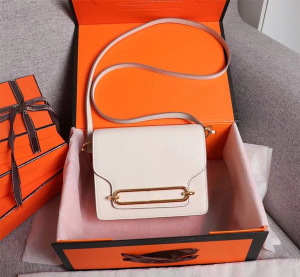designer bag fashion shoulder bag women handbag brand bag crossbody bag leather purse metal locking buckle summer casual quality top
designer bag fashion shoulder bag women handbag brand bag crossbody bag leather purse metal locking buckle summer casual quality top