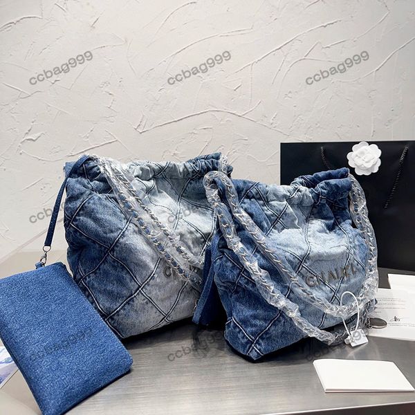 large capacity vintage denim cowboy 22 bags silver chain two-color gradient portable designer bags womens handbag shoulder underarm bag luxu
large capacity vintage denim cowboy 22 bags silver chain two-color gradient portable designer bags womens handbag shoulder underarm bag luxu