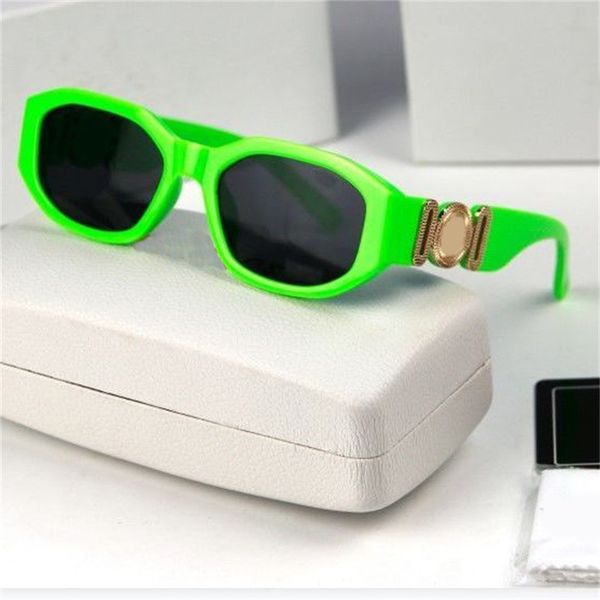 mens womens designer sunglasses oversized luxury glasses shield men lady plated gold vintage eyeglasses simple black letters classic luxury, White;black
mens womens designer sunglasses oversized luxury glasses shield men lady plated gold vintage eyeglasses simple black letters classic luxury, White;black