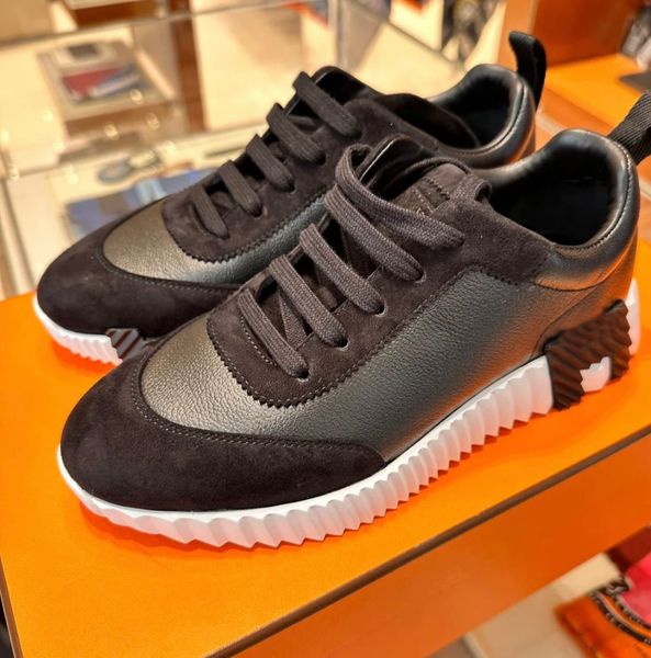 23s/s men bouncing sneaker shoes suede leather trainers blue black white trainers goatskin light sole casual walking discount footwear
23s/s men bouncing sneaker shoes suede leather trainers blue black white trainers goatskin light sole casual walking discount footwear
