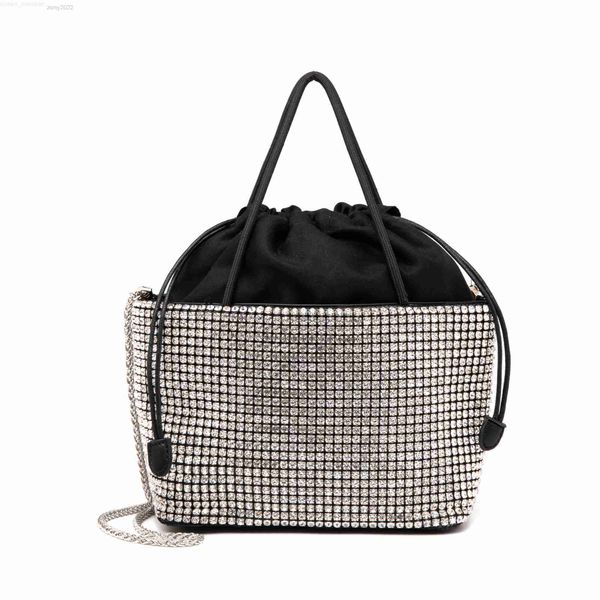 fashion design female diamonds shoulder handbags luxury metak chain crystal crossbody bag 
fashion design female diamonds shoulder handbags luxury metak chain crystal crossbody bag
