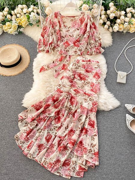 two piece dress bohemian pinkblue floral print chiffon 2pcs set women summer bandage short high waist mermaid skirt female sets 230209, White
two piece dress bohemian pinkblue floral print chiffon 2pcs set women summer bandage short high waist mermaid skirt female sets 230209, White
