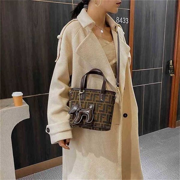 26% off handbag 2023 new bag trend bucket vegetable basket