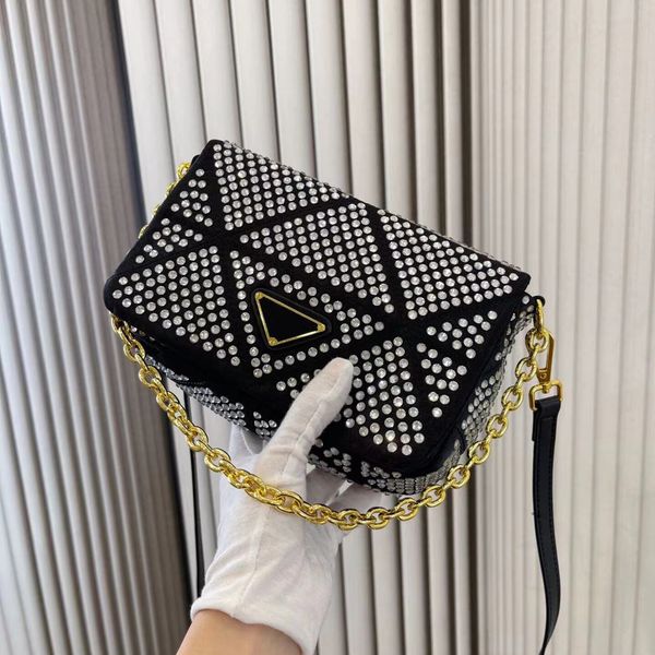 shoulder bags for women crossbody this year mini rhinestone chain chest pack fashion single bag waist 120cm
shoulder bags for women crossbody this year mini rhinestone chain chest pack fashion single bag waist 120cm