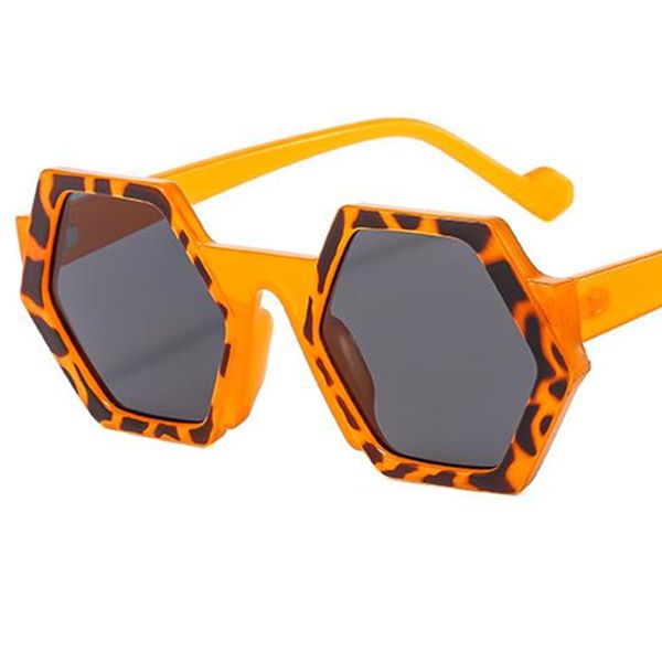 new sunglasses polygon sun glasses oversize frame adumbral anti-uv spectacles simplity eyeglasses ornamental 7 colors, White;black
new sunglasses polygon sun glasses oversize frame adumbral anti-uv spectacles simplity eyeglasses ornamental 7 colors, White;black