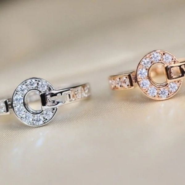 extravagant simple diamonds ring gold silver rose colors stainless steel couple rings fashion women designer jewelry lady party gifts
extravagant simple diamonds ring gold silver rose colors stainless steel couple rings fashion women designer jewelry lady party gifts
