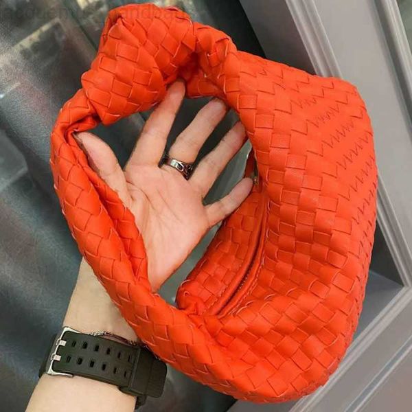 square bottegass bags venet designer women fashion woven one foreign shoulder pillow jodie messenger bag n09n
square bottegass bags venet designer women fashion woven one foreign shoulder pillow jodie messenger bag n09n