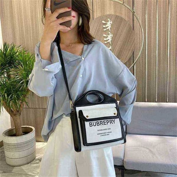 24% off handbag 2023 new bag women hand trend shoulder diagonal straddle women's 
24% off handbag 2023 new bag women hand trend shoulder diagonal straddle women's