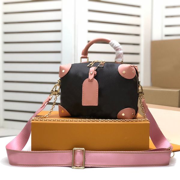 7a designer trunk bag lockybb women purse gold chains and adjustable wide shoulder strap totes
7a designer trunk bag lockybb women purse gold chains and adjustable wide shoulder strap totes