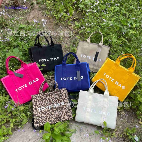 designer handbags womens luxury genuine leather shoulder crossbody bag women 2023 new large capacity tough canvas tote casual simple cross b
designer handbags womens luxury genuine leather shoulder crossbody bag women 2023 new large capacity tough canvas tote casual simple cross b