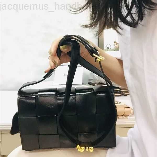 square bottegass bags venet designer women fashion woven one foreign shoulder pillow jodie messenger bag 2hn2
square bottegass bags venet designer women fashion woven one foreign shoulder pillow jodie messenger bag 2hn2