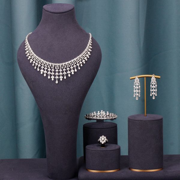 bracelet necklace fashion 4 piece jewelry set necklace earrings ring cubic zirconia romantic bridal jewelry party gift 230209, Silver
bracelet necklace fashion 4 piece jewelry set necklace earrings ring cubic zirconia romantic bridal jewelry party gift 230209, Silver