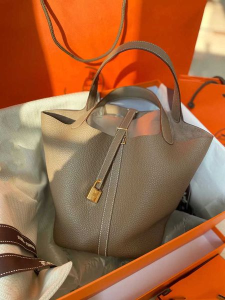 designer herme shoulder bags for women online outlet leather 2023 new summer versatile vegetable basket women'
designer herme shoulder bags for women online outlet leather 2023 new summer versatile vegetable basket women'