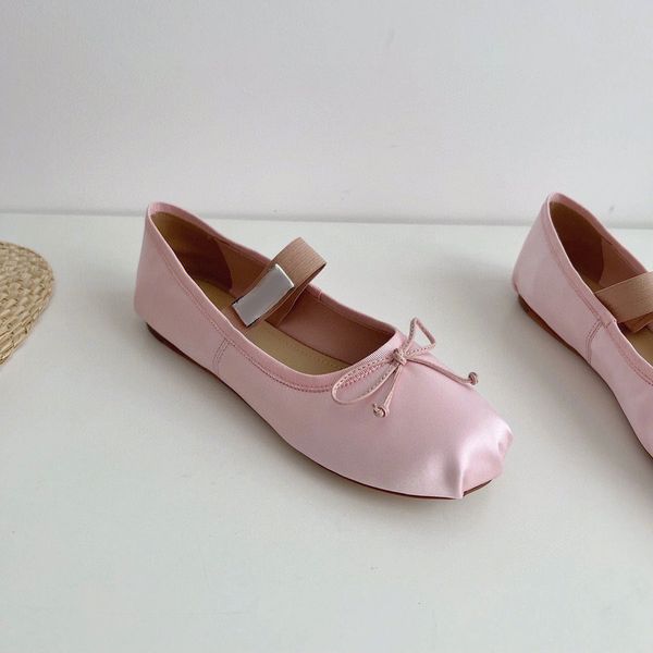 dance shoes designer miu summer charms walk casual shoe women red nius ballet fats real silk muller shoes brand classic walking flats mules, Black
dance shoes designer miu summer charms walk casual shoe women red nius ballet fats real silk muller shoes brand classic walking flats mules, Black