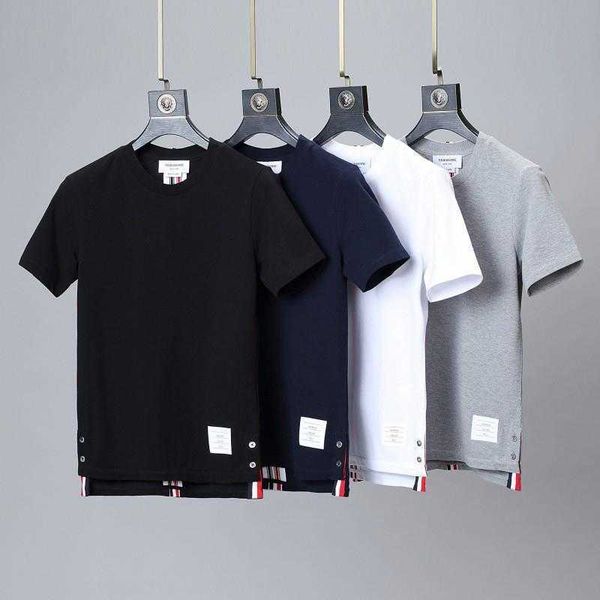 t-shirts tom tee brown short sleeve round neck 23ss stripe leisure casual fashion designer classic polo shirt tb men and women lovers summer, White;black
t-shirts tom tee brown short sleeve round neck 23ss stripe leisure casual fashion designer classic polo shirt tb men and women lovers summer, White;black