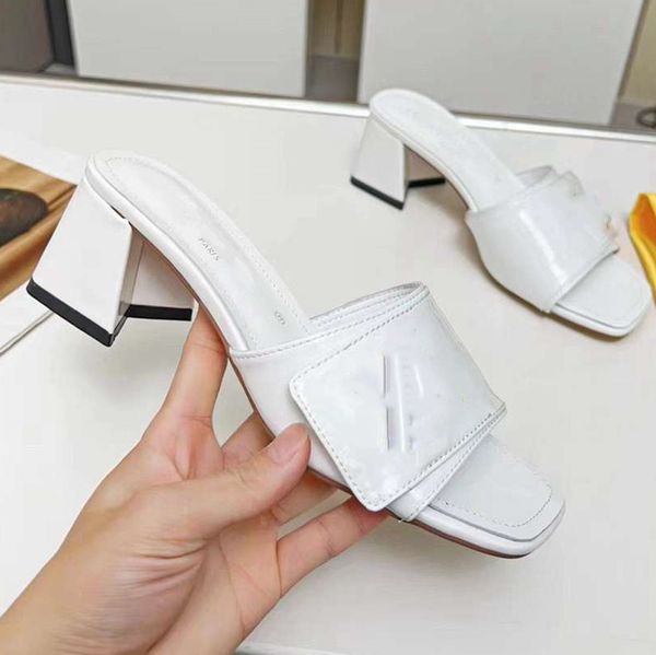 2023 fashion louiseity sandals lady waterproof waterproof viutonity middle high heels leisure high heels mv8, Black
2023 fashion louiseity sandals lady waterproof waterproof viutonity middle high heels leisure high heels mv8, Black