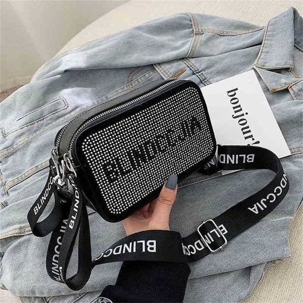 12% off handbag 2023 new bag trend red black texture camera broadband small square
12% off handbag 2023 new bag trend red black texture camera broadband small square