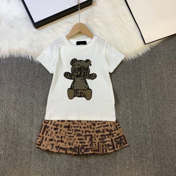 2pics sets kid designer skirt baby t shirt kids set toddler tshirt clothing boy girl tracksuits short sleeve suits new luxury brand summer s, White
2pics sets kid designer skirt baby t shirt kids set toddler tshirt clothing boy girl tracksuits short sleeve suits new luxury brand summer s, White
