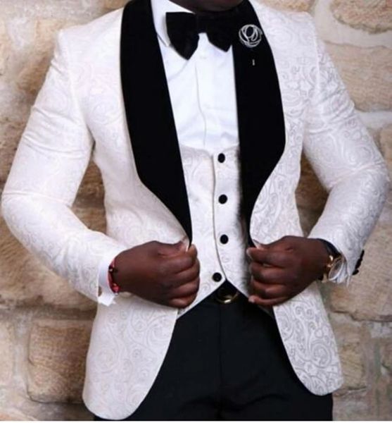 mens suits blazers quality costume groomsmen shawl lapel tuxedos red white black men wedding man blazer jacketpantstievest 230209
mens suits blazers quality costume groomsmen shawl lapel tuxedos red white black men wedding man blazer jacketpantstievest 230209