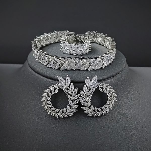 bracelet necklace 3pcs pack 2023 luxury marquise wedding bridal for women lady anniversary gift jewelry drop j7263 230209, Silver
bracelet necklace 3pcs pack 2023 luxury marquise wedding bridal for women lady anniversary gift jewelry drop j7263 230209, Silver
