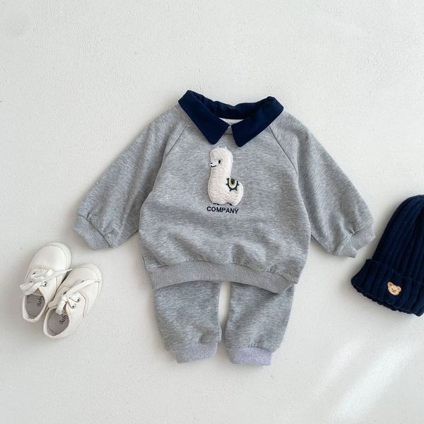 clothing sets girls casual cartoon set cute alpaca patch turn down collar loose sweatshirts solid sweatpants 2pc boys tracksuit 230209, White
clothing sets girls casual cartoon set cute alpaca patch turn down collar loose sweatshirts solid sweatpants 2pc boys tracksuit 230209, White