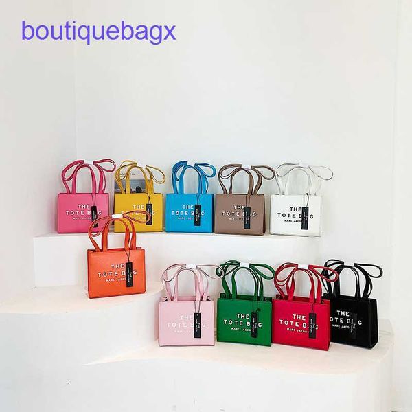 designer handbags womens luxury genuine leather shoulder crossbody 2023 autumn and winter new women's fashion simple shoulder pu trend
designer handbags womens luxury genuine leather shoulder crossbody 2023 autumn and winter new women's fashion simple shoulder pu trend