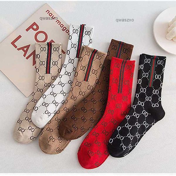 sock designer s runners mens womens luxe sports winter mesh letter printed embroidery cotton sport basketball spring summer classich6vc, Black
sock designer s runners mens womens luxe sports winter mesh letter printed embroidery cotton sport basketball spring summer classich6vc, Black