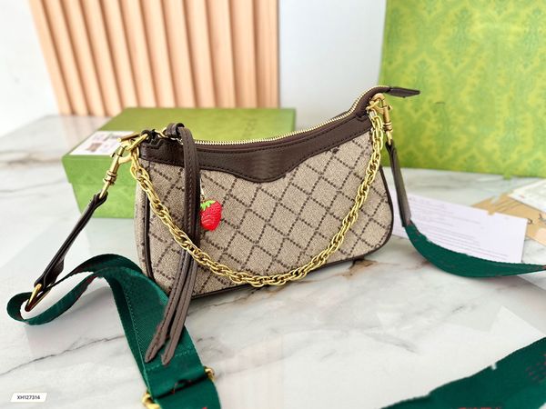 luxury women's shoulder bag designer design underarm bag women's handbag two shoulder straps
luxury women's shoulder bag designer design underarm bag women's handbag two shoulder straps