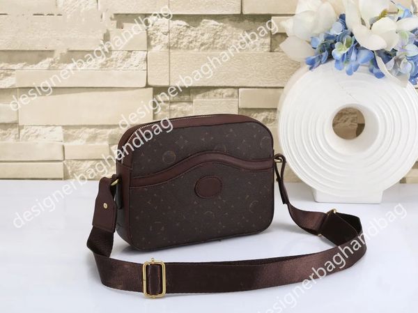 men designers double g messenger bag shoulder bags interlayer fashion leather handbags classic cross body travel square briefcase postman pa
men designers double g messenger bag shoulder bags interlayer fashion leather handbags classic cross body travel square briefcase postman pa