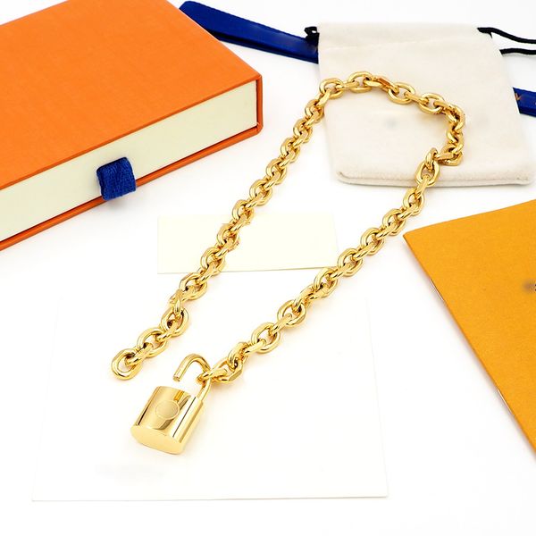 lw edge cadenas big necklace lock pendant gold plated 18k 45cm for woman t0p quality official reproductions classic style gift for girlfrien, Silver
lw edge cadenas big necklace lock pendant gold plated 18k 45cm for woman t0p quality official reproductions classic style gift for girlfrien, Silver
