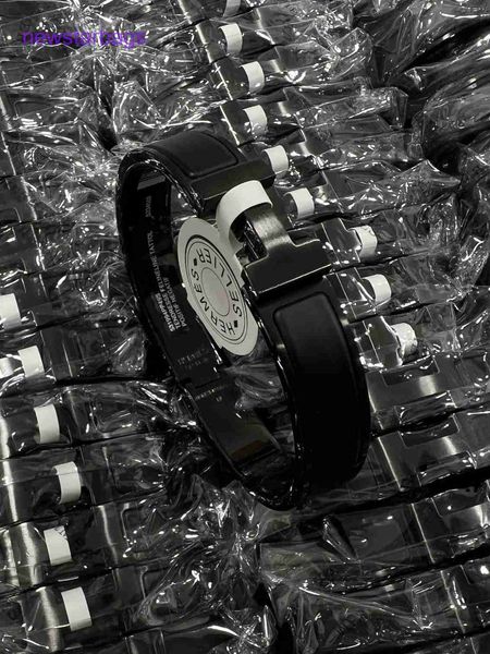 designer herme bracelet online shop h family high-quality heavy industry inlaid black samurai bracelet lovers gold titanium steel frosted en, Golden;silver
designer herme bracelet online shop h family high-quality heavy industry inlaid black samurai bracelet lovers gold titanium steel frosted en, Golden;silver