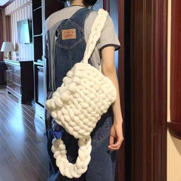 school bags double shoulder backpack hand woven super thick icelandic wool bag girls lovely homemade for 230210
school bags double shoulder backpack hand woven super thick icelandic wool bag girls lovely homemade for 230210