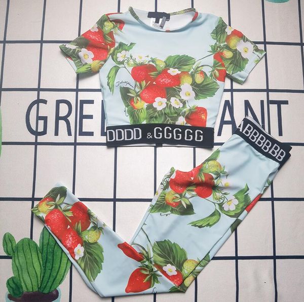 retro flora yoga outfit shirts tights swim wear summer breathable bathing suit trendy two piece swimsuits for lady bikini set
retro flora yoga outfit shirts tights swim wear summer breathable bathing suit trendy two piece swimsuits for lady bikini set