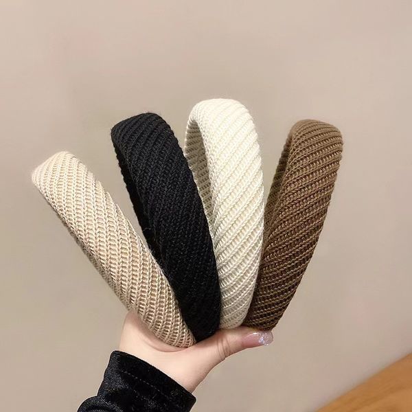 new fashion solid color wool hair hoop headbands multicolor simplicity wide edge hairband for women korean elegant lady daily wear hair acce, Silver
new fashion solid color wool hair hoop headbands multicolor simplicity wide edge hairband for women korean elegant lady daily wear hair acce, Silver
