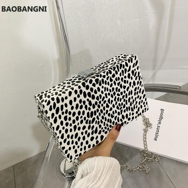 shoulder bags fashionable zebra pattern small square bag personalized cow chain diagonal leopard design ladies party coin
shoulder bags fashionable zebra pattern small square bag personalized cow chain diagonal leopard design ladies party coin