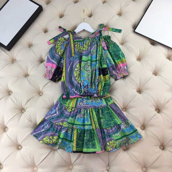 clothing sets suit girls 2022 summer new green print high waist pleated skirt twopiece set w230210, White
clothing sets suit girls 2022 summer new green print high waist pleated skirt twopiece set w230210, White