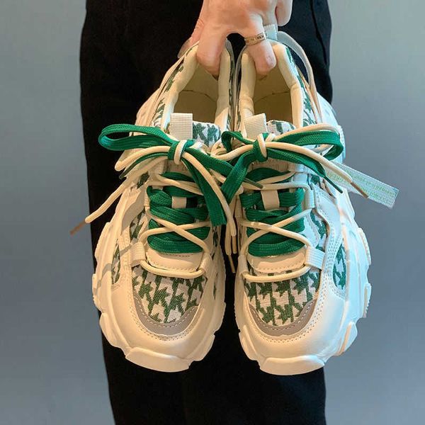 dress shoes daddy casual shoes sneakers women 2022 spring autumn new sports versatile sponge cake platform shoes women g230209, Black
dress shoes daddy casual shoes sneakers women 2022 spring autumn new sports versatile sponge cake platform shoes women g230209, Black