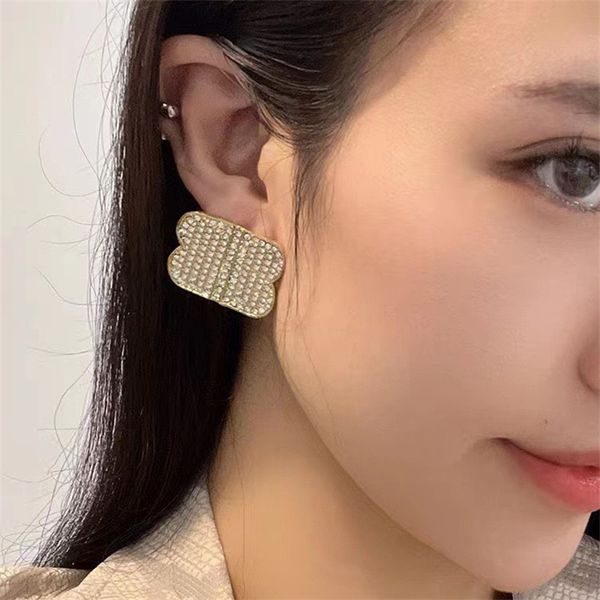 fashion designer double b women luxury charm earring sparkling diamond bb earrings jewelry for womens ladies wedding party designer pendant, Golden
fashion designer double b women luxury charm earring sparkling diamond bb earrings jewelry for womens ladies wedding party designer pendant, Golden