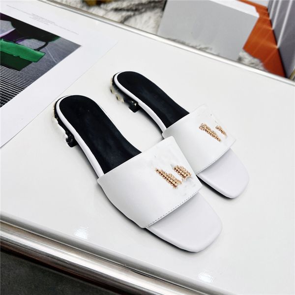 2022 new slippers medusa men women beach slippers leather webbing fashion luxury summer sandals 01-01
2022 new slippers medusa men women beach slippers leather webbing fashion luxury summer sandals 01-01