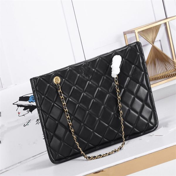 new tote bag classic large handbag granular embossed calfskin metal fashion bags leather bag one shoulder bag handbag women style black purs
new tote bag classic large handbag granular embossed calfskin metal fashion bags leather bag one shoulder bag handbag women style black purs