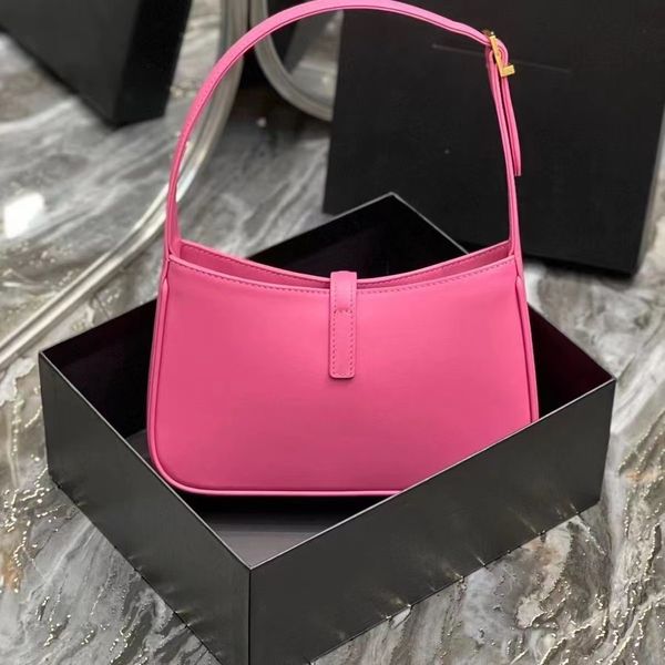 luxury designer baguette shoulder bags totes bag hobo handbags women's letter pattern handbag strap underarm pochette fashion spring su
luxury designer baguette shoulder bags totes bag hobo handbags women's letter pattern handbag strap underarm pochette fashion spring su