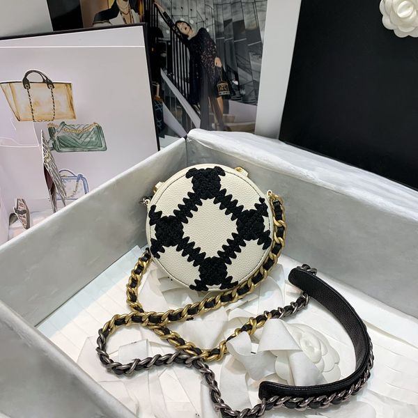 crossbody bag handbag round cake chain bag black hook floral braided fabric cowhide designer bag large capacity purse
crossbody bag handbag round cake chain bag black hook floral braided fabric cowhide designer bag large capacity purse