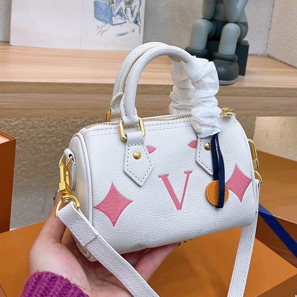 luxury handbag designer bags women tote bag brand single shoulder bags classic letter cross body duffle bags design ladies wallet black hand
luxury handbag designer bags women tote bag brand single shoulder bags classic letter cross body duffle bags design ladies wallet black hand