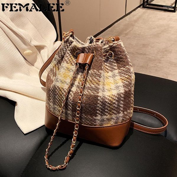 shoulder bags fashion vintage contrast houndstooth woolen cloth bucket messenger women korean style drawstring portable shoulder-bag
shoulder bags fashion vintage contrast houndstooth woolen cloth bucket messenger women korean style drawstring portable shoulder-bag