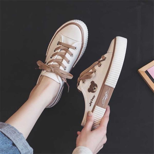 dress shoes bear embroidery canvas shoes women slip on mules flat heel casual shoes fashion female sneakers solid trainers women shoes g2302, Black
dress shoes bear embroidery canvas shoes women slip on mules flat heel casual shoes fashion female sneakers solid trainers women shoes g2302, Black